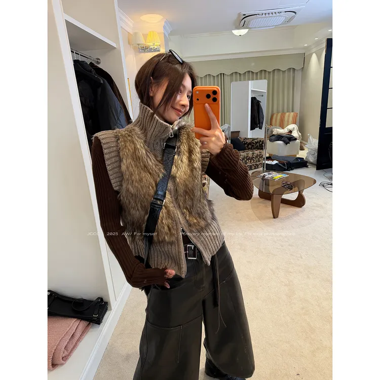 JCCC影子【可可绒】花咖色绵羊毛拼接环保皮草拉链毛衣马甲JE5PBH10