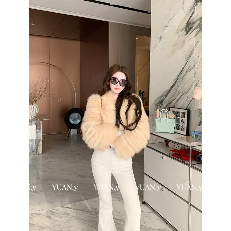媛媛【初冬晨露】进口狐狸毛蜂蜜金V领短款高级感皮草外套女#PC0108