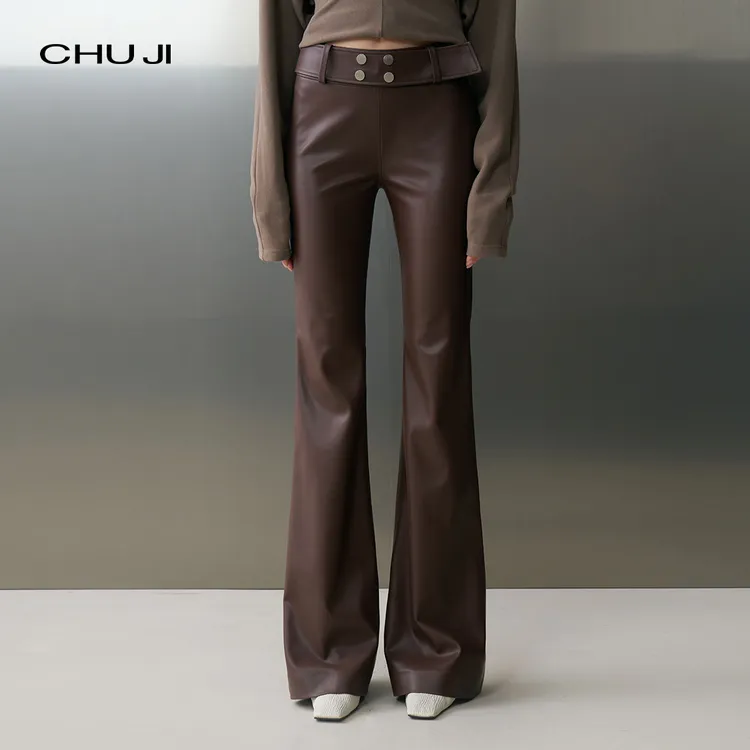 Chuji出迹环保蛋白皮微喇皮裤女 飒爽皮韵 PU弹力喇叭裤-E2Z2800K