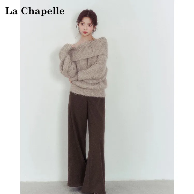 拉夏贝尔卡其色纯欲一字肩针织毛衣女秋冬季氛围感慵懒风上衣