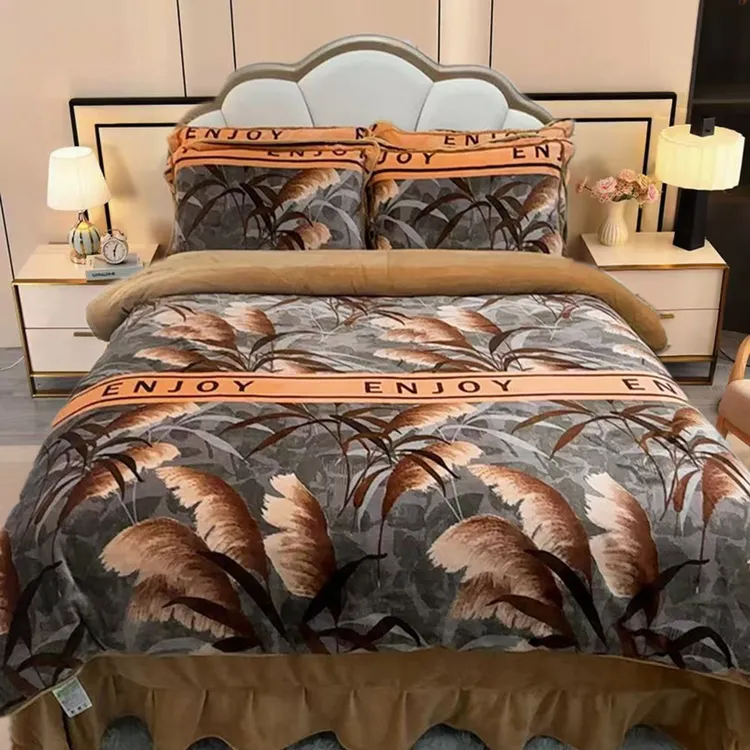 冬季牛奶绒四件套双面绒被套防静电床裙款加厚公主风印花床上用品