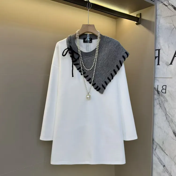 2025秋款减龄设计感时髦时尚显瘦设计气质绑带上衣25403