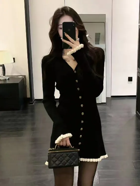 小个子香风黑色连衣裙子女秋冬季2025新款法式时尚绝美穿搭高级感