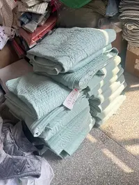《兵哥外贸》3楼165×230浅绿色水洗棉超软绗缝床盖 发一张