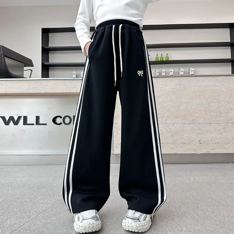 儿童秋装2025新款大女童装黑色裤子春秋款运动卫裤秋季阔腿直筒裤