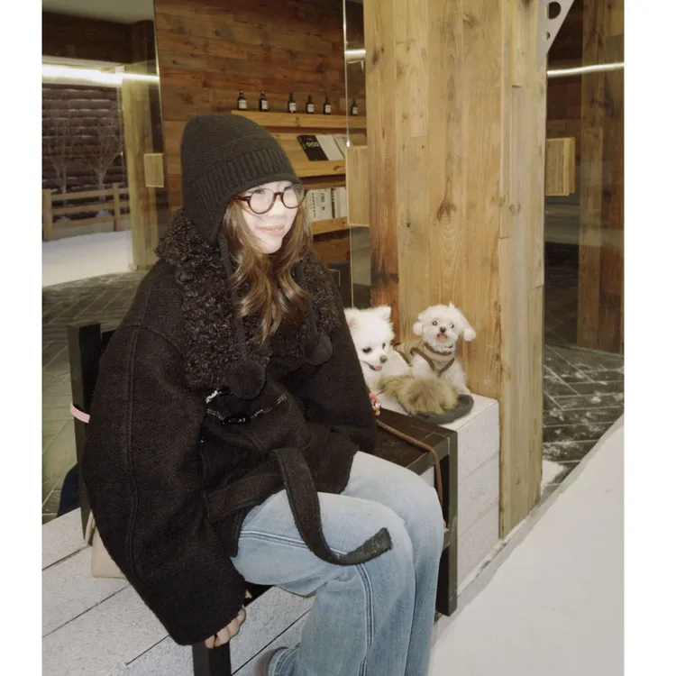 Our2【卷卷毛牛角扣】冬季羊毛韩版气质中长款毛呢外套【X5984】