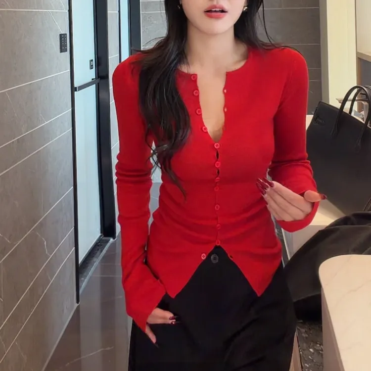 【圣诞氛围】抗起球纯欲风V领长袖针织开衫女冬季新款时尚纯色毛衣