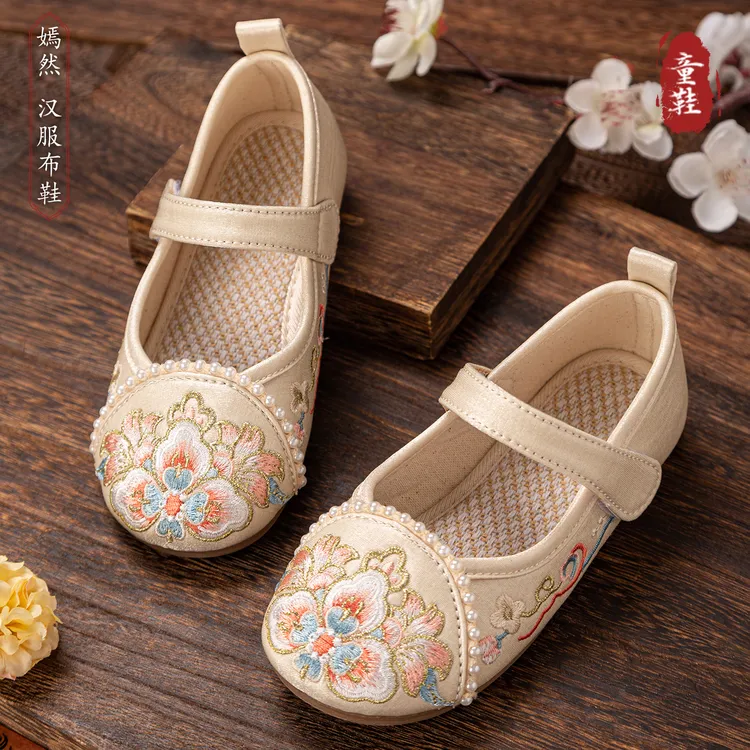 布艺班【嫣然】汉服鞋女童手工布鞋古风中式国风儿童表演绣花鞋春秋