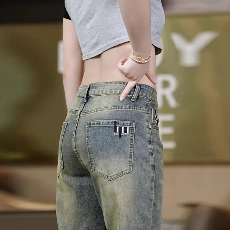 新款男士牛仔裤弹力微锥直筒水洗怀旧蓝刺绣大码休闲百搭牛仔长裤