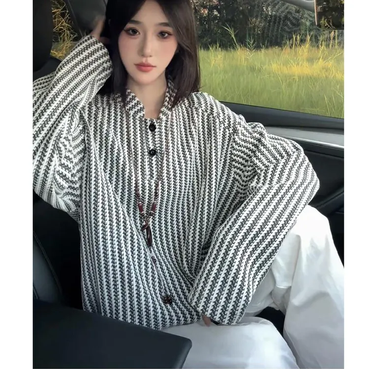 亨利领卫衣男新款秋季鱼骨纹纽扣长袖t恤黑白拼色条纹美式打底衫