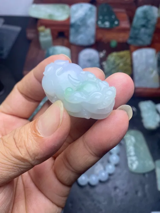 冰粉貔貅精美挂件
