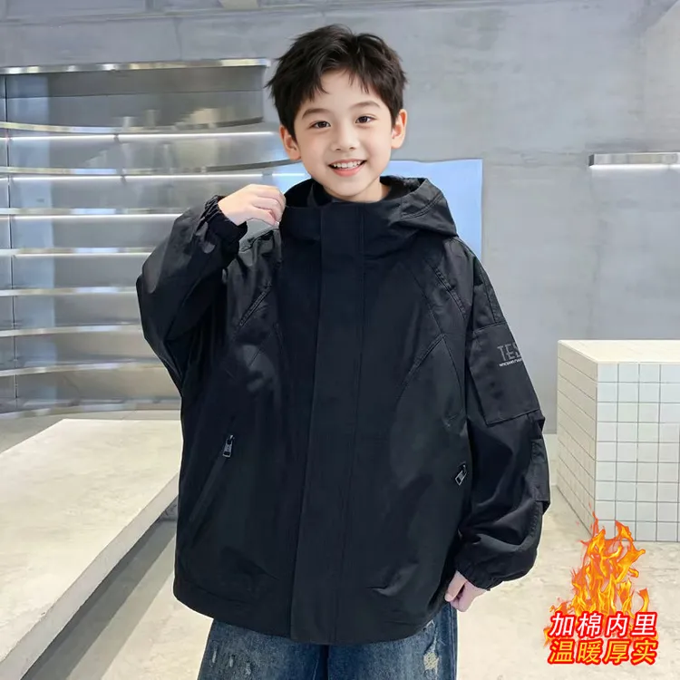 男童秋冬款夹棉加厚外套2025新款冬季中大儿童男孩冬装冲锋衣款潮