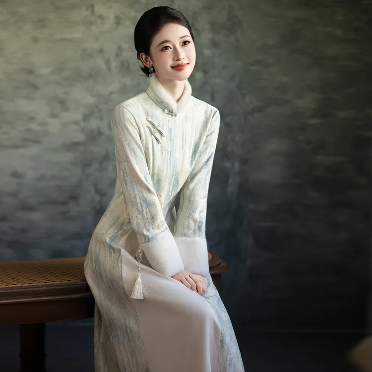 蓝色新中式旗袍2025年新款秋冬气质优雅加绒加厚改良奥黛女连衣裙