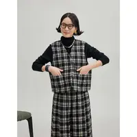 麻霖25秋冬新品绵羊毛混纺肌理感格纹v领无袖夹3M棉文艺休闲马甲