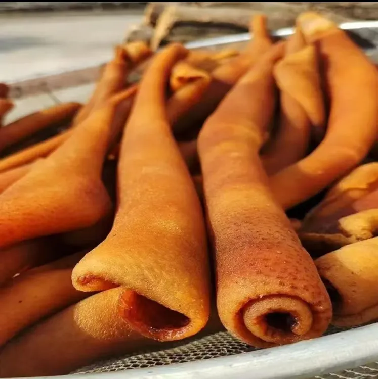 正宗农家土猪腊猪皮烟熏腊肉皮剔除油脂软糯Q弹不油腻营养健康