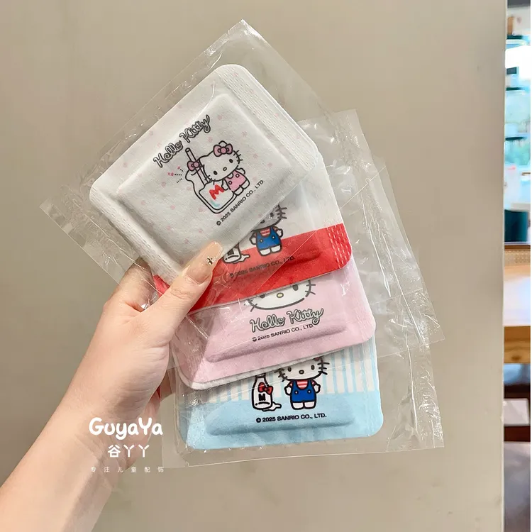 可爱凯蒂猫冬季保暖御寒穿戴式暖手贴女孩发热男女童卡通暖手套