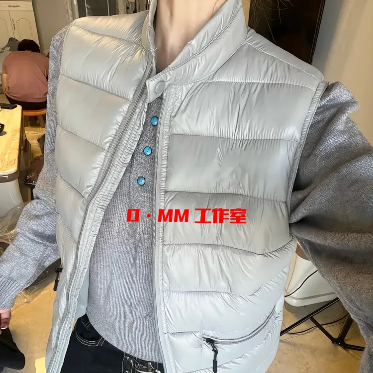 D·妹妹  休闲风男女马甲