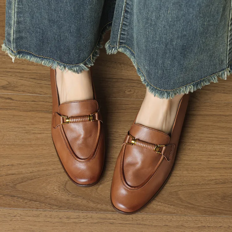 亚奇纳YAQINA英伦风真皮乐福鞋女款2025春秋新款小皮鞋粗跟深口单