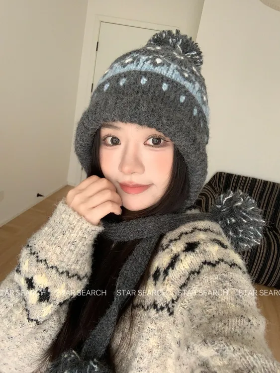 费尔岛复古毛球针织帽女秋冬新款加厚保暖灰色毛线帽护耳包头帽子