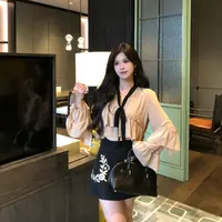 李潇洒【鎏金岁月】微胖大码早秋荷叶边飘带衬衫+复古宫廷刺绣短裙