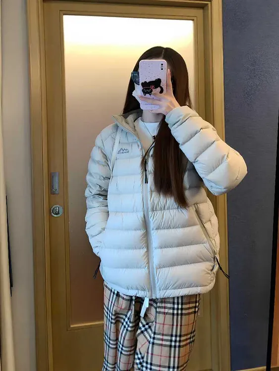 排骨轻薄羽绒服女短款2025秋冬新款户外休闲连帽男女情侣学生外套