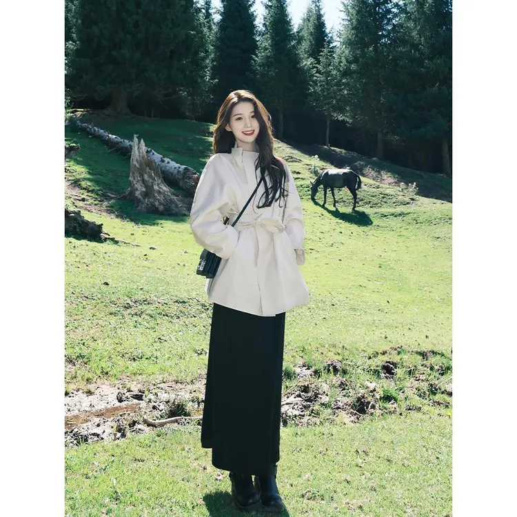 白色立领风衣外套女2025春秋季新款小个子高级感英伦风短款大衣