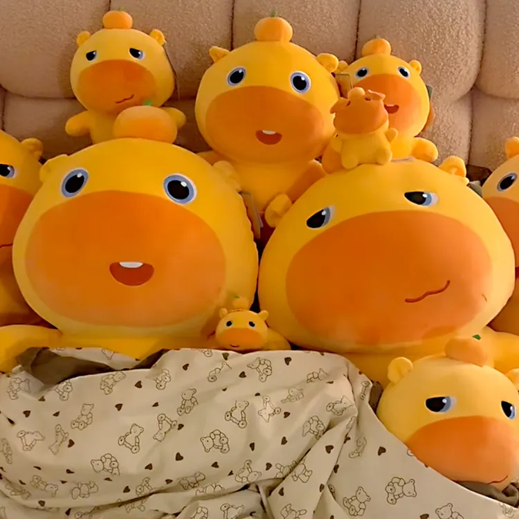 正版噜噜水豚公仔毛绒玩具女生床上睡觉抱玩偶安抚布娃娃生日礼物