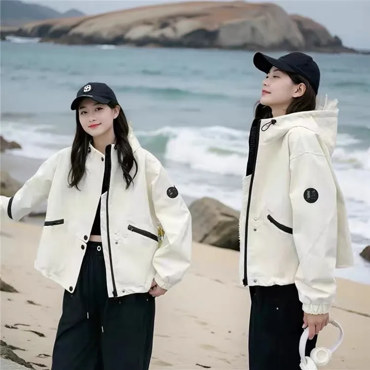 韩版连帽夹克外套 2025秋季新款休闲冲锋衣派克服上衣短外套 6188