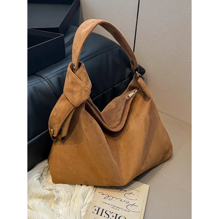 美拉德复古麂皮绒包包女2025新款秋冬通勤单肩包大容量斜挎托特包