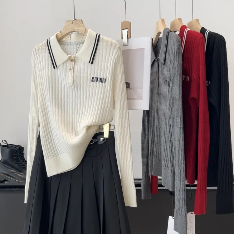 条纹翻领提花针织衫女学院风减龄设计感时髦小众套头毛衣