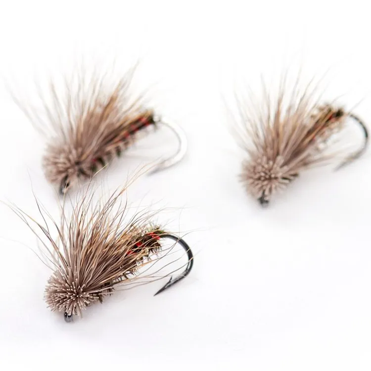 鹿毛石蚕蛾飞蝇钩微物路亚生假饵钓白条大眼鳊翘嘴鲈鱼