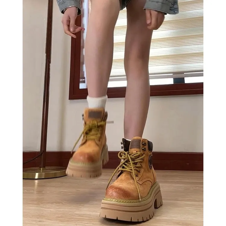 马丁靴英伦风秋冬不勒脚时尚厚款系带秋季修面皮休闲真皮大黄靴女