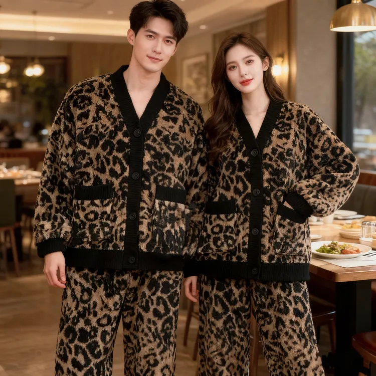 2025情侣半边绒豹纹新款睡衣女秋冬家居服加绒加厚保暖套装可外穿