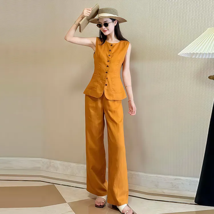 休闲轻奢高级感套装女2025夏季新款减龄通勤百搭上衣阔腿裤两件套