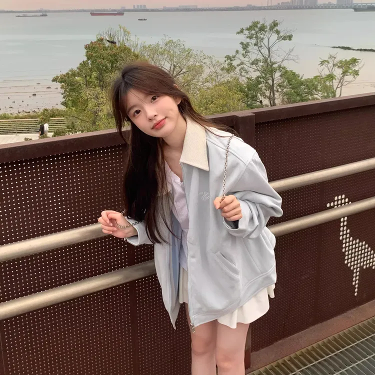 麂皮绒外套女2025春秋季韩系穿搭宽松学生夹克上衣薄款刺绣棒球服