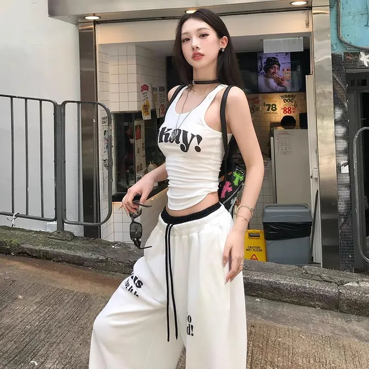 初木原2025夏新款今年流行爆款运动套装女炸街辣妹修身背心阔腿裤