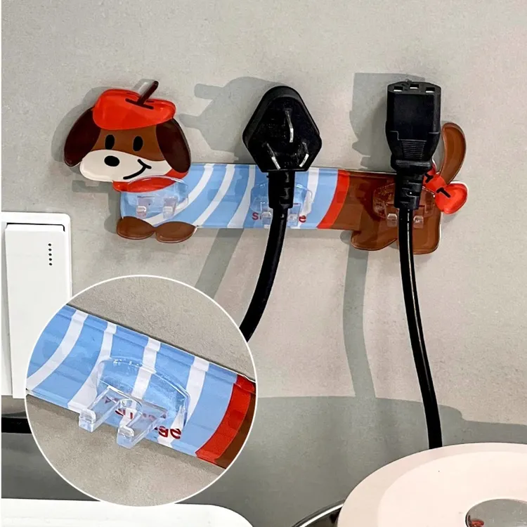 家用卡通卫生间挂钩牙刷置物架免打孔卡槽插头挂钩创意插座