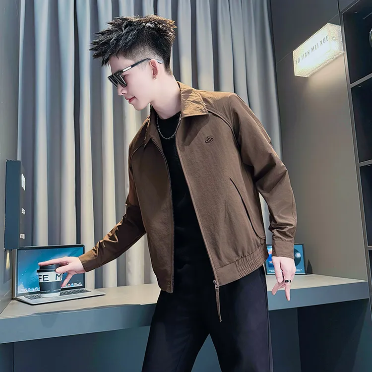 2025年新款咖色痞帅翻领外套男士春秋季百搭休闲短款休闲百搭夹克