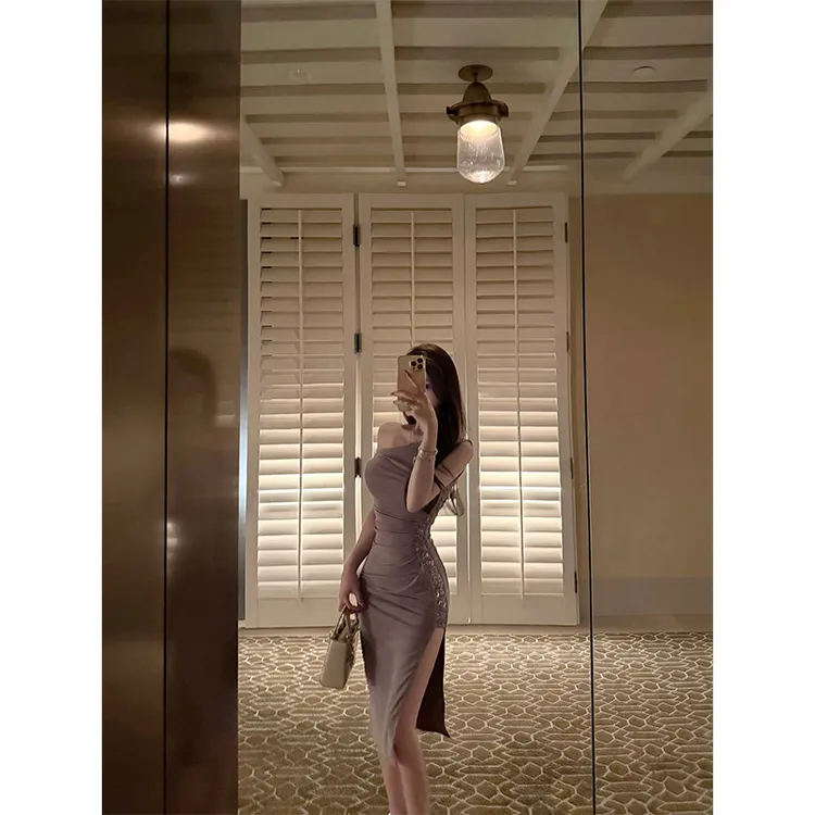 杜总家 A市女主角*原创宴会收腰亮片斜肩开叉包臀气质长款连衣裙