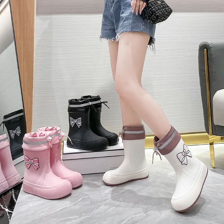 雨鞋女款厚底日系防滑防水2025新款耐磨加厚高筒防水鞋可爱雨靴