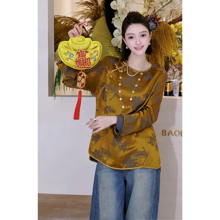 53-【拜年衫】宝儿家含幂BK311625412XQ真丝冠乐皱立体浮雕提花上衣