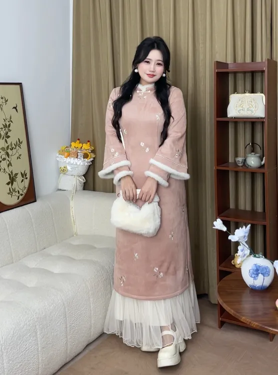 码加加52095胖MM2025新中式国风高级感加绒气质显瘦大码旗袍裙