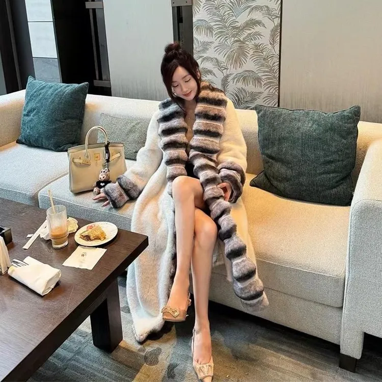 龙猫领中长款皮毛一体外套女高级感环保貂绒毛毛大衣