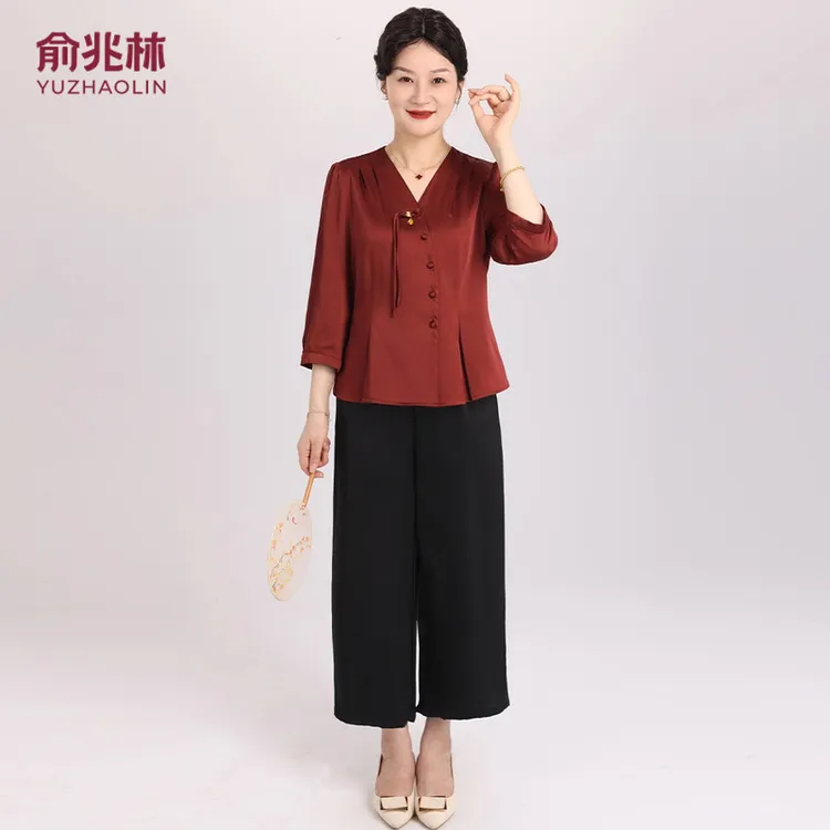品牌时尚妈妈装春装中式国风上衣中老年斜襟盘扣开衫两件40-50岁