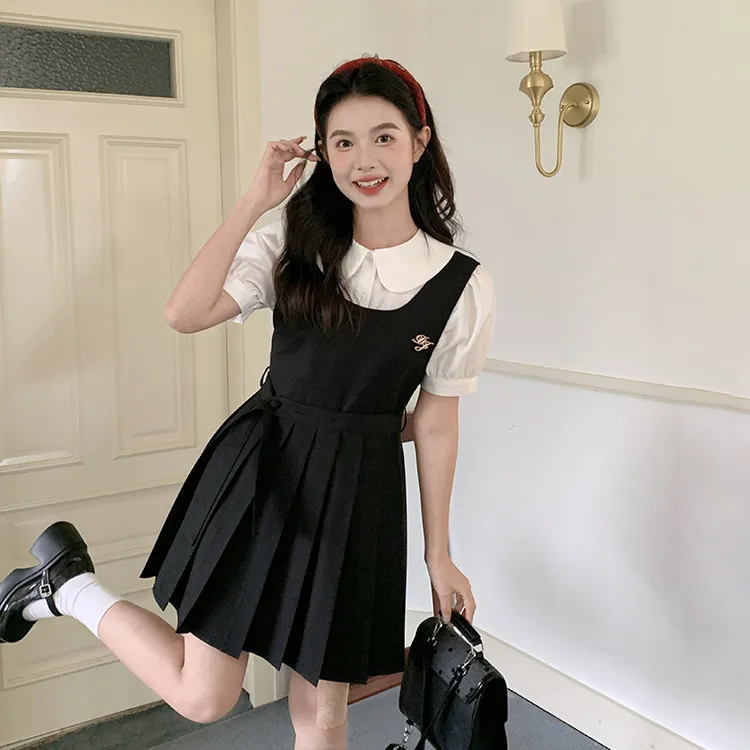 日系卡奶裙学院风背带裙连衣裙女收腰显瘦白衬衫套装