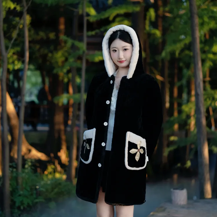 冬季加绒特厚棉服女新款三层夹棉保暖外套长袖时尚耐脏罩衣妈妈装