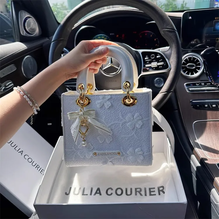 Julia Courier女包花朵刺绣感戴妃包包女2025新款单肩斜挎小方包