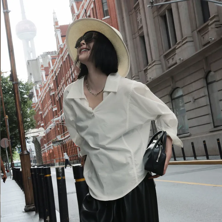 溶溶【白雾寻茶】RONGRONG100棉半开襟透气极简通勤风衬衣F26QJ5038