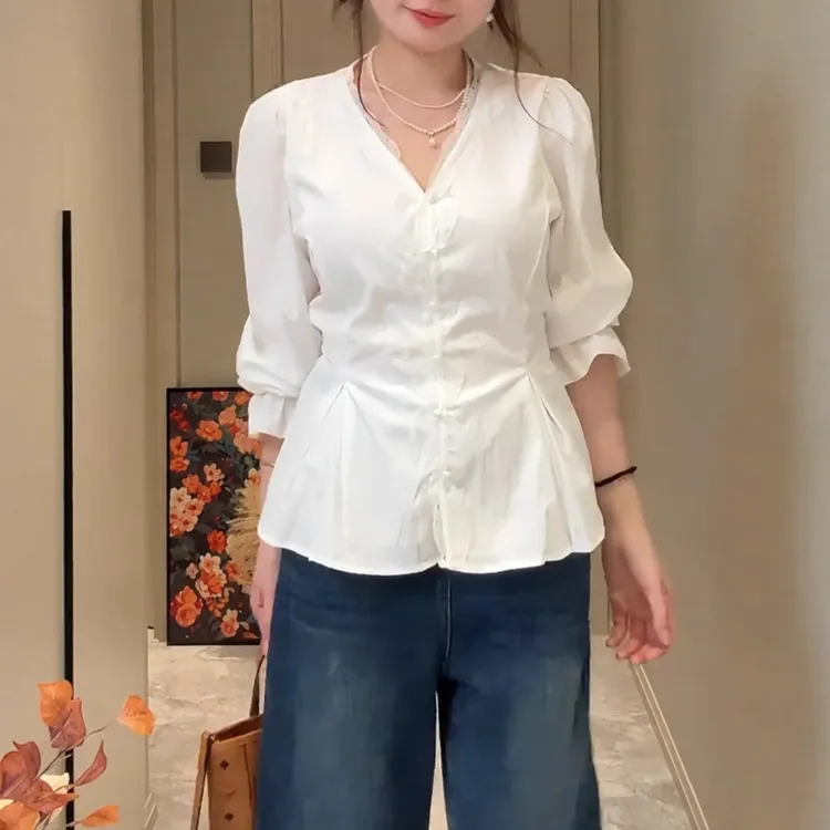 大码胖mm法式蕾丝拼接长袖白色衬衫女秋季显瘦高级感收腰衬衣上衣