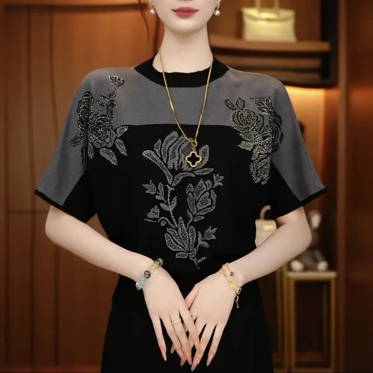 减龄大码宽松气质女装潮款拼接时尚透气针织小衫夏季薄款清凉上衣